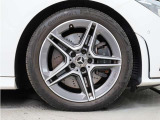 ■タイヤ225/45R18