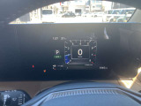 メーター内のディスプレイには運転をサポートするさまざまな情報を表示。