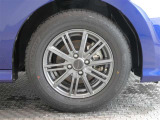 R8年式夏タイヤ175/70R14ダンロップ製です。