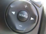 ステアリングスイッチ   運転中でもハンドルから手を離さずにオーディオ等の操作ができます