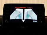 サイドビューで右左折時に運転席からは見えないところも映し出してくれるので安心♪※あくまでも補助的な装置なので目視確認もお忘れなく!
