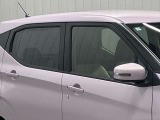 プラスチックバイザーがない分すっきり★洗車のときも窓の拭きあげがとても楽チンです★