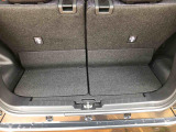 荷室空間も広く、シートアレンジもできるので使い分けできます。