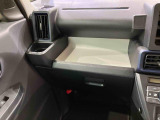 納車前にはプロのメカニックが、各部の点検を行います。ディーラーにしか出来ない品質、そしてサービスできっと満足していただけると思います!