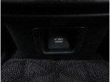 AC電源 AC100V・1500W 室内コンセント(センターコンソールボックス後方)