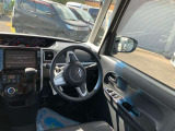 ☆内外装クリーニング☆車の隅々まで徹底的にクリーニングを行っておりますので内外装ともに綺麗な状態でご納車いたします!