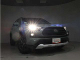 高輝度で点灯速度が速いLEDヘッドライト装備!LEDの明るい光が走行中の視界の確保をサポートして、夜のドライブがより楽しく安全に運転できます♪