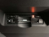 付いているクルマも増えましたが、U-Carではまだまだ付いていればラッキーなETCです。高速道路の料金をお得にするための、便利な装備です。セットアップ後、すぐに利用可能です。