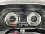 【スピードメーター】メーターがシンプルで見やすく運転しやすいですね!