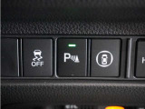 ◆パーキングセンサーシステム◆車庫入れの時などに近くに障害物がある場合、障害物までの距離を音で知らせてくれます。