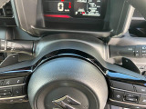 ステアリングから手を離さず手元でシフトチェンジ【パドルシフト】素早いアップ/ダウン運転が楽しく♪