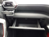 トヨタ認定中古車保証付!(1年間、距離無制限 HV車はHV保証付) 別途延長保証もご用意しております♪ ぜひ現車を確認にご来店ください