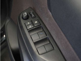 ◆パワーウィンドウスイッチ◆運転席から全席の窓の開閉操作を行うことが出来いつでも換気ができます!