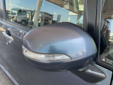 便利な電動格納ミラー!よりコンパクトにできて、せまい駐車場でも安心です◎
