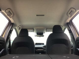 天井も綺麗です☆私は中古車を見るときに天井を良く見るようにしています☆ここが綺麗な車は車内が綺麗なことが多いです☆