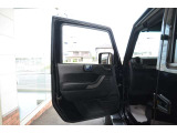 各メーカー新車中古車はもちろん本国からの新車中古車の自社輸入も行っており幅広いお客様のご要望にお応え致します。