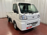 乗り降りも運転もしやすい快適な室内空間。
