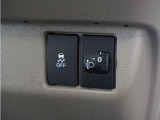 ◆横滑り防止装置◆コーナーリング時の横すべりを抑える機能と、車両の急激な挙動変化を抑える機能で、安定した走行を実現しています。運転に安心とゆとりが出来ます。