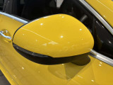納車前整備は、メルセデスベンツ国際認定メカニックによる最新の検査ライン等の施設が充実した当社工場で入念に行います。メルセデス・ベンツの定める厳しい基準をクリアしたお車のみをご案内させて頂きます。