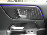 車輌に関する装備・価格等ご不明点などお気軽にお問合せ下さい。また、総額価格に関しましては車輌本体価格に納車に関わる費用等は別途料金がかかります。詳細は当店スタッフへお問い合わせ下さいませ。