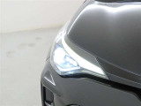 消費電力が少なく長寿命のLEDヘッドランプを装備しております。
