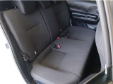ゆとりある広々とした車内空間は、ドライブを始め買い物やレジャーなど、幅広く活躍します。一人でもみんなとでもお出かけを楽しみましょう!