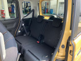 ご観覧のお車は、当社で下取り車として入荷したお車です! オークションを介さず直接販売する事で、高品質かつお求め易い価格を実現しています! 是非、お早めにご連絡下さい! (^^♪