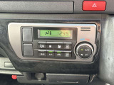 運転席操作部の写真です!席から操作しやすい位置に配置されており、快適な運転の強い味方となってくれます。ぜひ来場して、実際に触ってみてください♪
