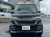 人気の軽自動車N-BOXカスタム入荷しました!室内ひろびろ・走りもキビキビ・燃費も良いからお財布にやさしい。ホンダN-BOXを選んで下さい!