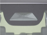 ◆Honda SENSING◆ カメラ等装置で精度の高い検知能力を発揮、安全運転を支援します。ステアリング上のコントローラーに注目!