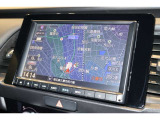 純正メモリーナビ(VXM-215VFEi)搭載です!!操作性と機能性に優れているナビで、初めての道でも安心・快適なドライブをサポートします!