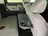品質には自信があります!ハッピーの品質・キレイなお車をお届けさせていただきたい!そんな気持ちでキレイに仕上げております。フロアマットなどの清掃はもちろん、シート下なども徹底的に清掃しております。