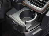 ◆ドリンクホルダー◆手の届きやすい場所にドリンクホルダーがあり、とても便利です。