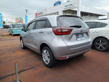 フィット  1.5 e:HEV ベーシック 4WD