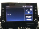 ディスプレイオーディオ装着車。ディスプレイとスマホを連携で、様々なアプリを使用できます。マップのアプリを繋げて、ナビゲーションとして使用できます。