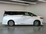 トヨタの安心Ucarブランド「トヨタ認定中古車」 (1)徹底した洗浄 (2)車両検査証明書つき(3)ロングラン保証つきです