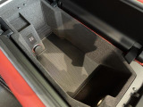 安心のBMW認定中古車は100項目の箇所を徹底的にチェック致します。機械的な箇所や電気系、コンピューターなどをご納車前に点検し、交換基準に達した部品は全て新品に修理返品した後にご納車致します。
