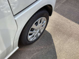 ☆お車についた傷やヘコミ、事故の修理もハヤシにお任せください。自社鈑金工場で修理ができますの安心です☆