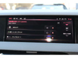 タッチスクリーンには、多彩な情報表示と操作機能を集約。