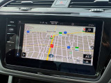 「ディスカバープロ」ナビゲーション機能をはじめ、車両設定や走行情報の確認など、多彩な機能をスマートに操作できます。