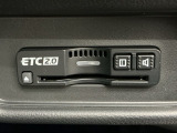ETC付きで高速道路をノンストップ・キャッシュレスで利用出来ます!スマートインターの出入りも利用可能でとても便利です!