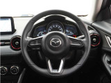 ◆ハンドル全体◆各種スイッチがハンドルから手を放さず操作できるので運転中でも楽に操作できます。