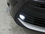LEDフロントフォグランプを装備しております。