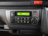 左右独立温度コントロールフルオートエアコンです。運転席、助手席それぞれで独立して温度設定ができます。冷え性の方が乗っても安心ですね♪