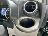 ドリンクホルダーも充実しています!