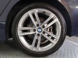 BMWならではの卓越した走りを支えるホイールと足回りです!