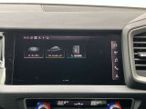 MMIナビゲーション搭載 地図データ最新版にアップデート後ご納車させていただきますのでご安心くださいませ。