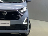 【ハイビームアシスト】暗い道も対向車のライトや周辺の明るさに合わせてハイビームとロービームを自動切り替え★
