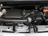 車のコンディションチェックには外せない場所です。細部まで綺麗にクリーニング済みです。