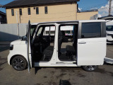 車内は広々としております